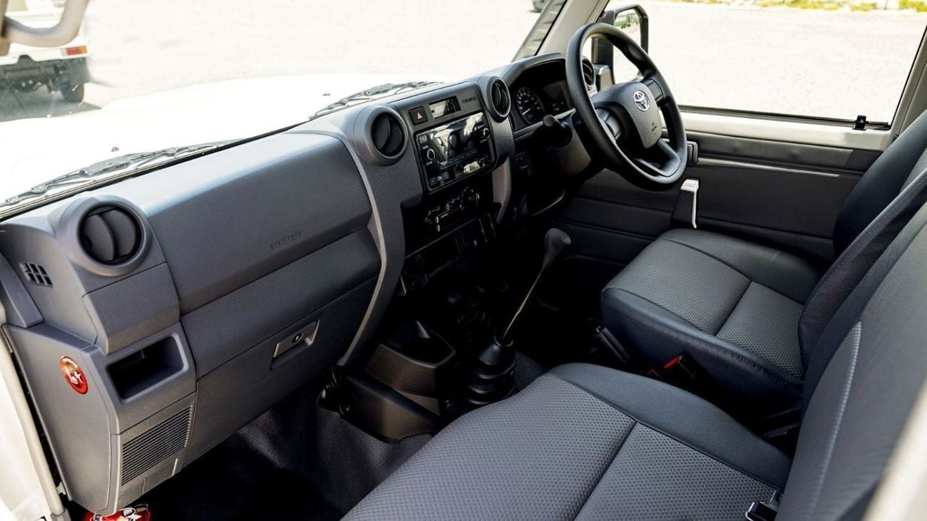 تويوتا لاند كروزر Toyota Landcruiser LC78 3doors diesel 4.2L RHD