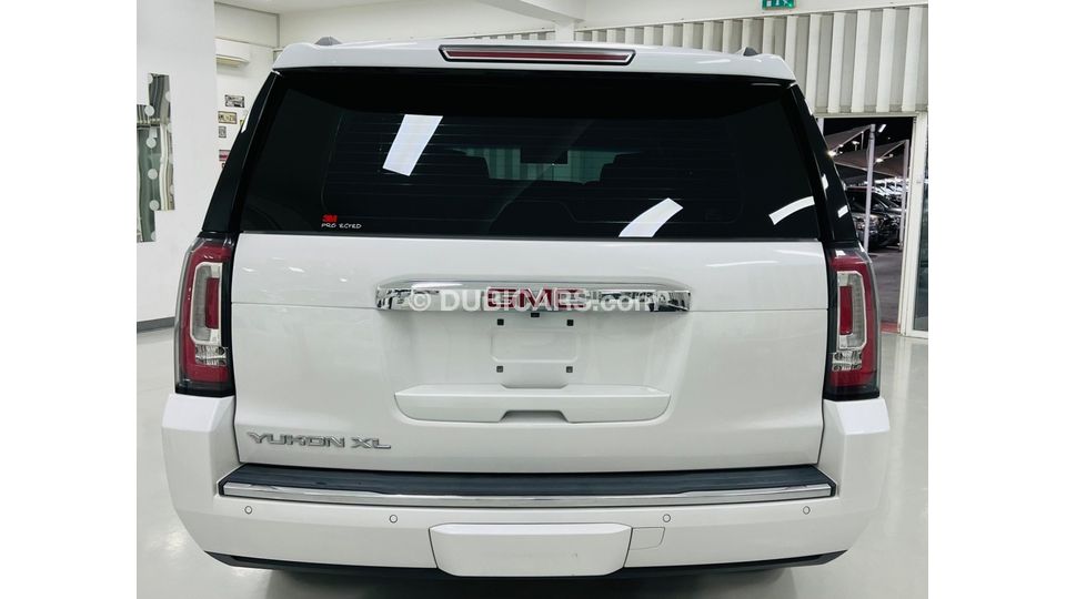 Used GMC Yukon Denali GCC .. Original Paint .. Low Mileage .. Top Range