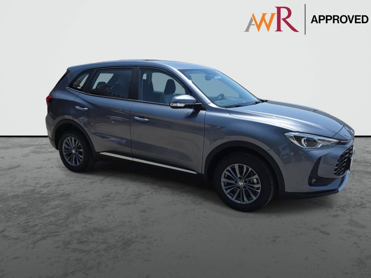 MG ZS STD 2.0