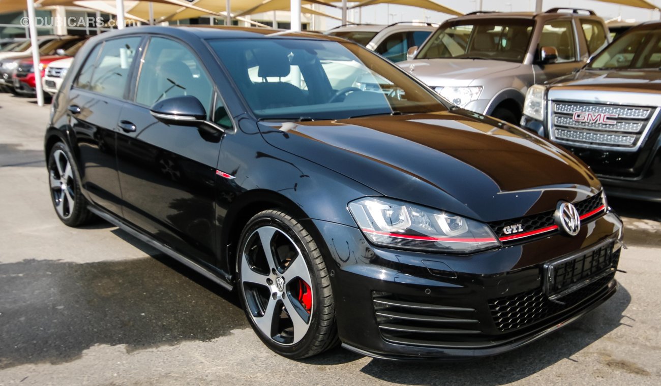 Volkswagen Golf GTI