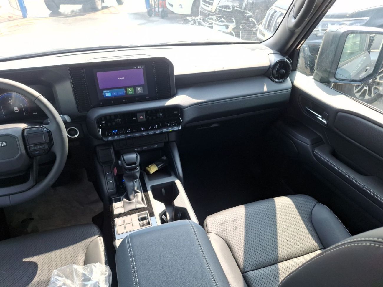 Toyota Prado Toyota Prado 2.7L 2025 Limited Grey Petrol EU (Export Only)