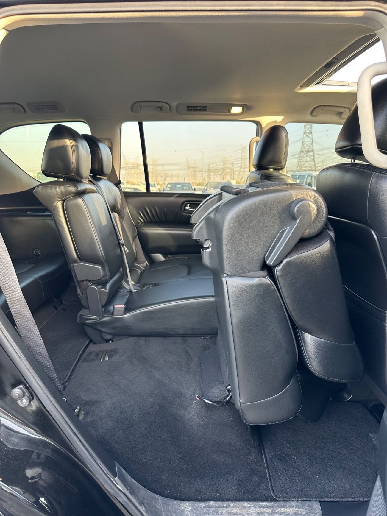 نيسان أرمادا SL 360 camera,Sunroof Full option