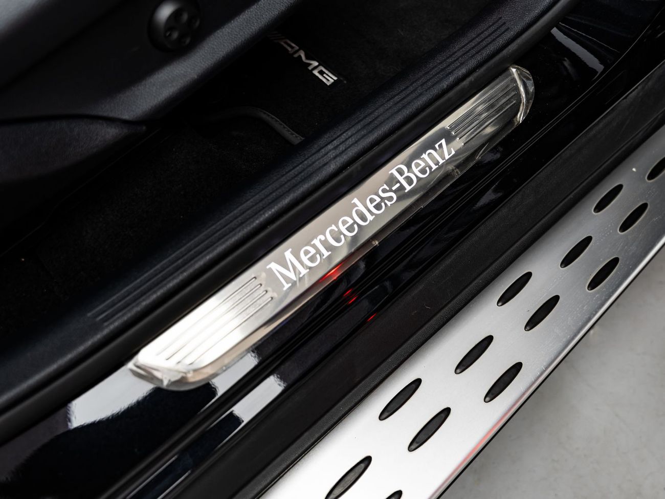 Mercedes-Benz GLC 200 2023 Mercedes GLC 200 Coupe, 2028 Mercedes Warranty + Service Contract, Low KMs, GCC