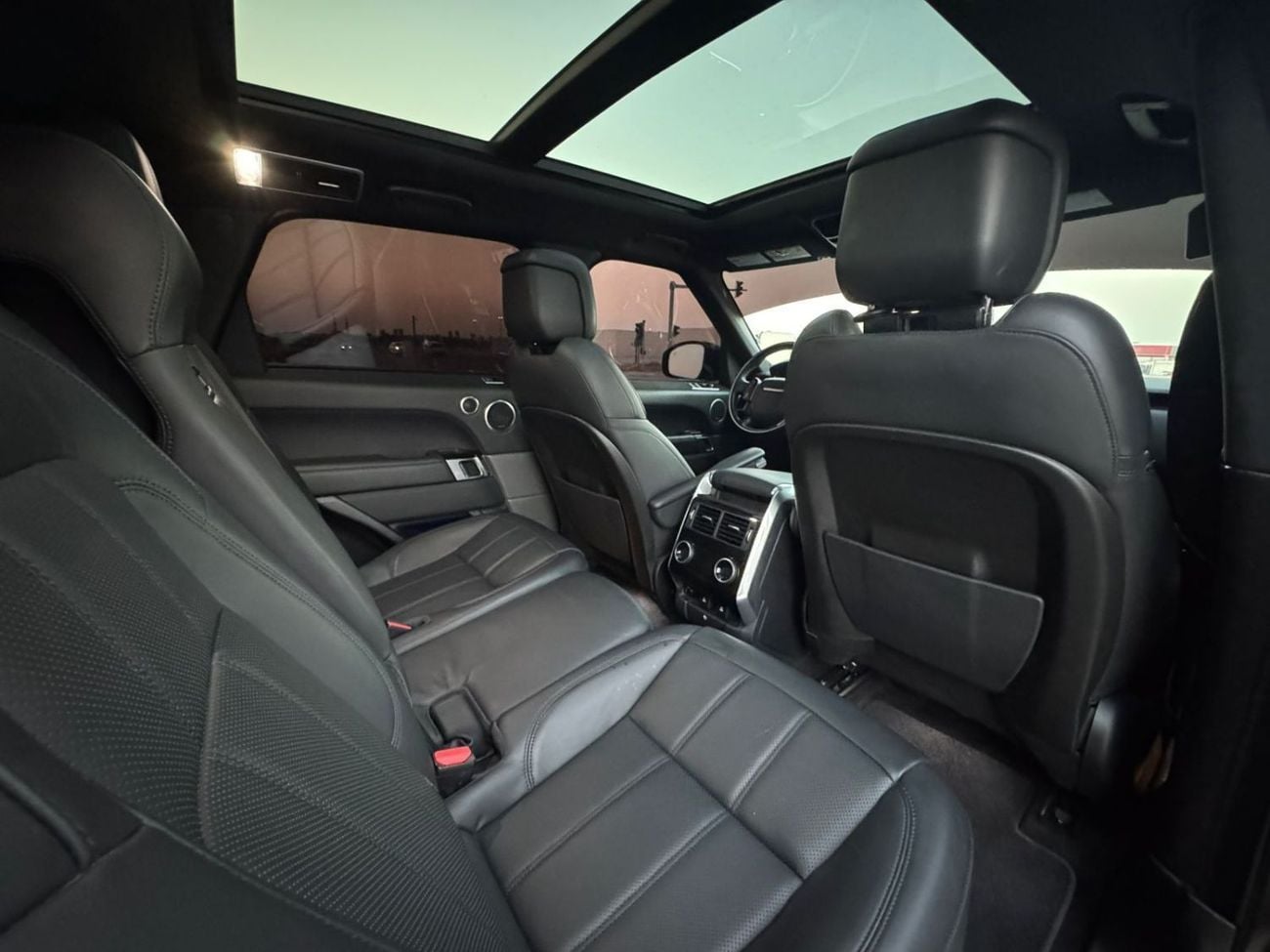 Land Rover Range Rover Sport HSE DYNAMIC RANGE ROVER SPORT FULL OPTION Dynamic Black P525 5.0L