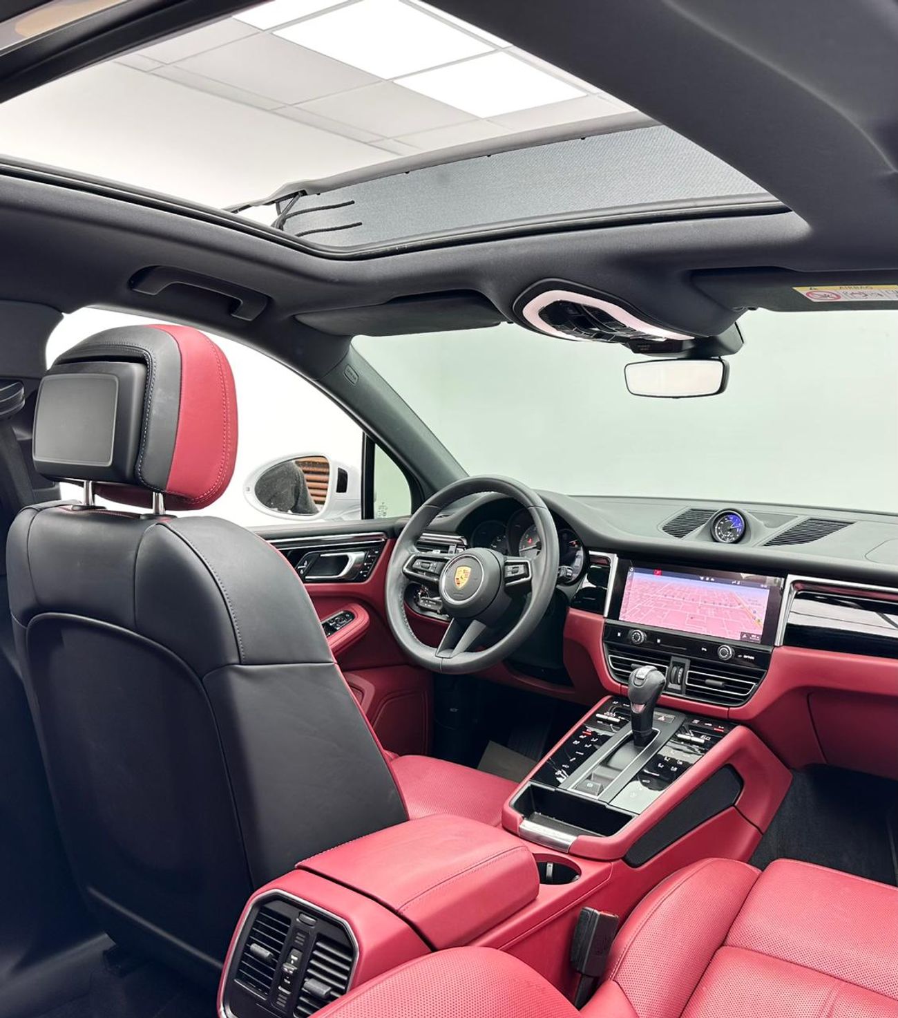 بورش ماكان 2024 Porsche Macan S, Dec/2026 Porsche Warranty, Porsche Full Service History, GCC