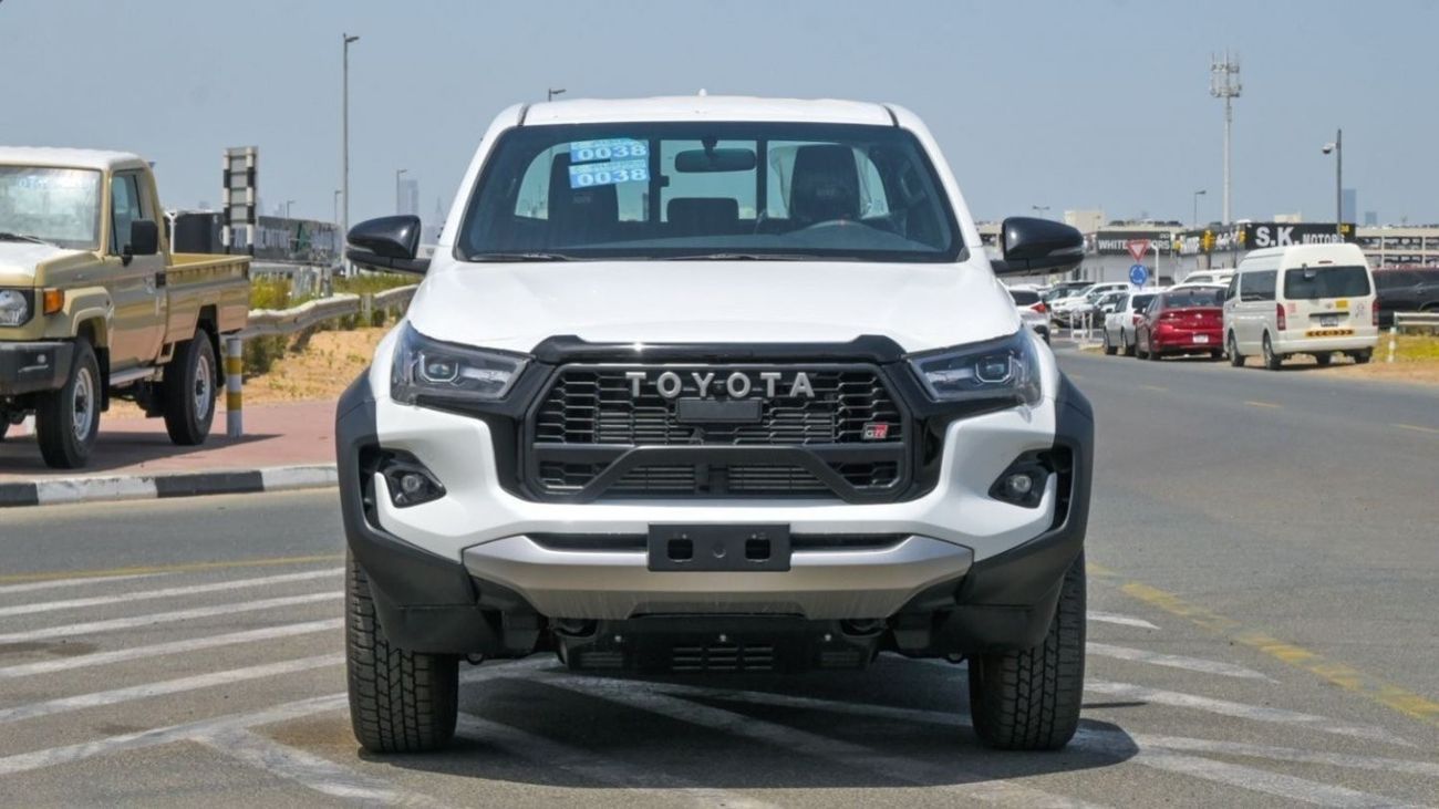 Toyota Hilux Toyota Hilux GR Sport - 2.8L - DSL - White - 2024 (Export)