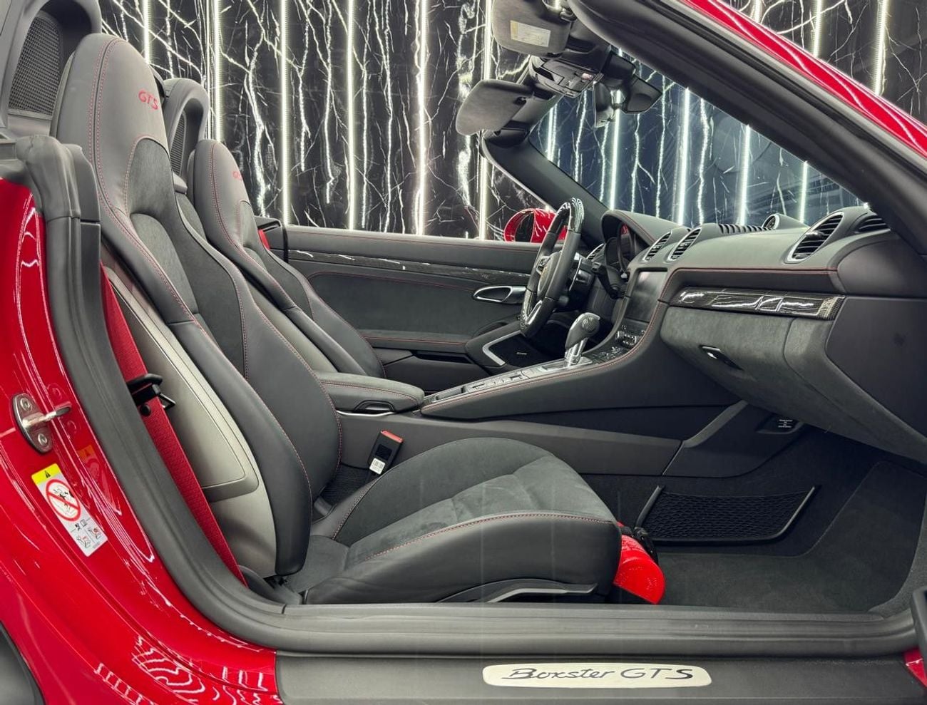 بورش بوكستر 718 GTS 4.0L A/T