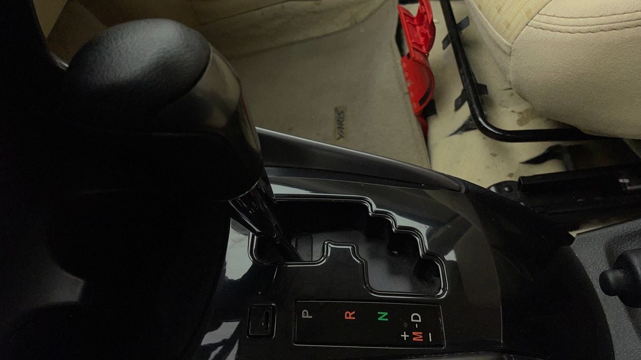 تويوتا يارس SE 1.5 | بدون دفعة مقدمة | اختبار القيادة في المنزل