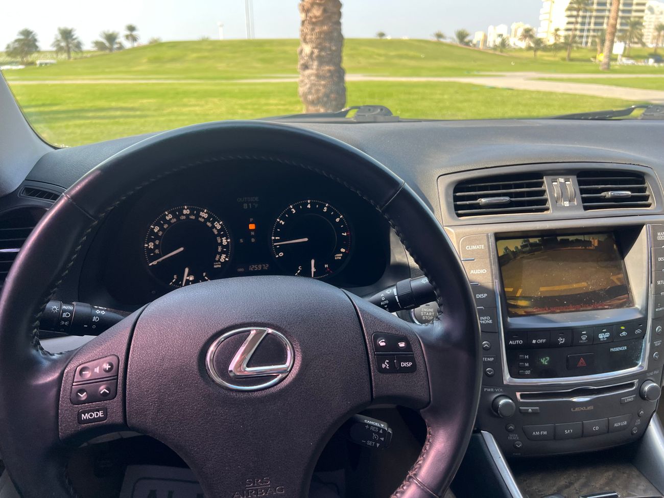 لكزس IS 250C 2010