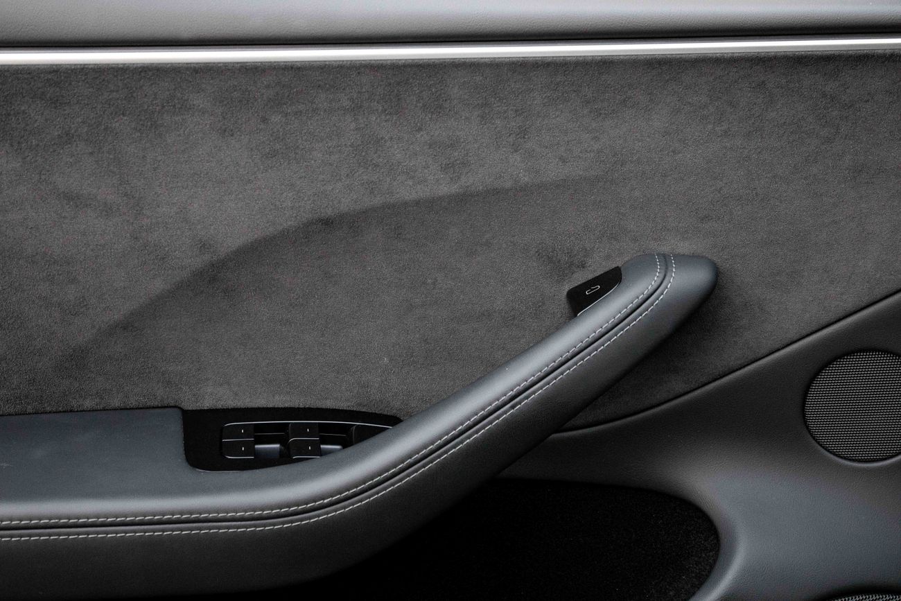 Tesla Model 3 Model 3 Long Range | 2,742 P.M | 0% Downpayment | Long Range | Tesla Warranty | As New!