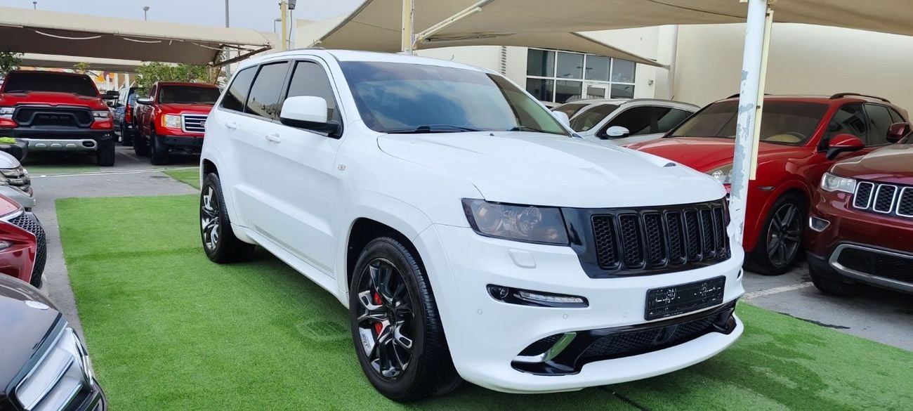 Jeep Grand Cherokee SRT8 6.4L