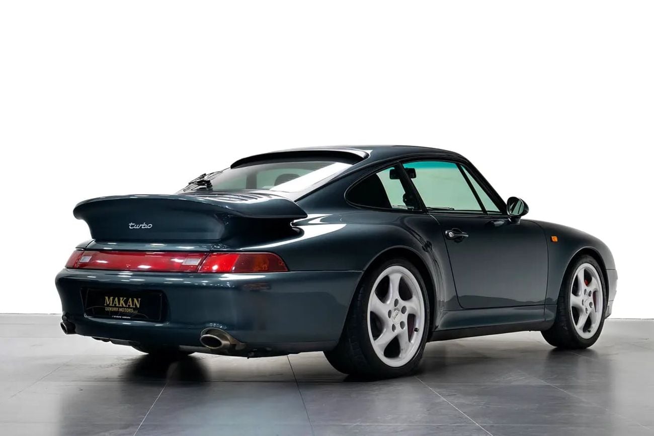 Porsche 911 Turbo (993) - Classic Performance Icon