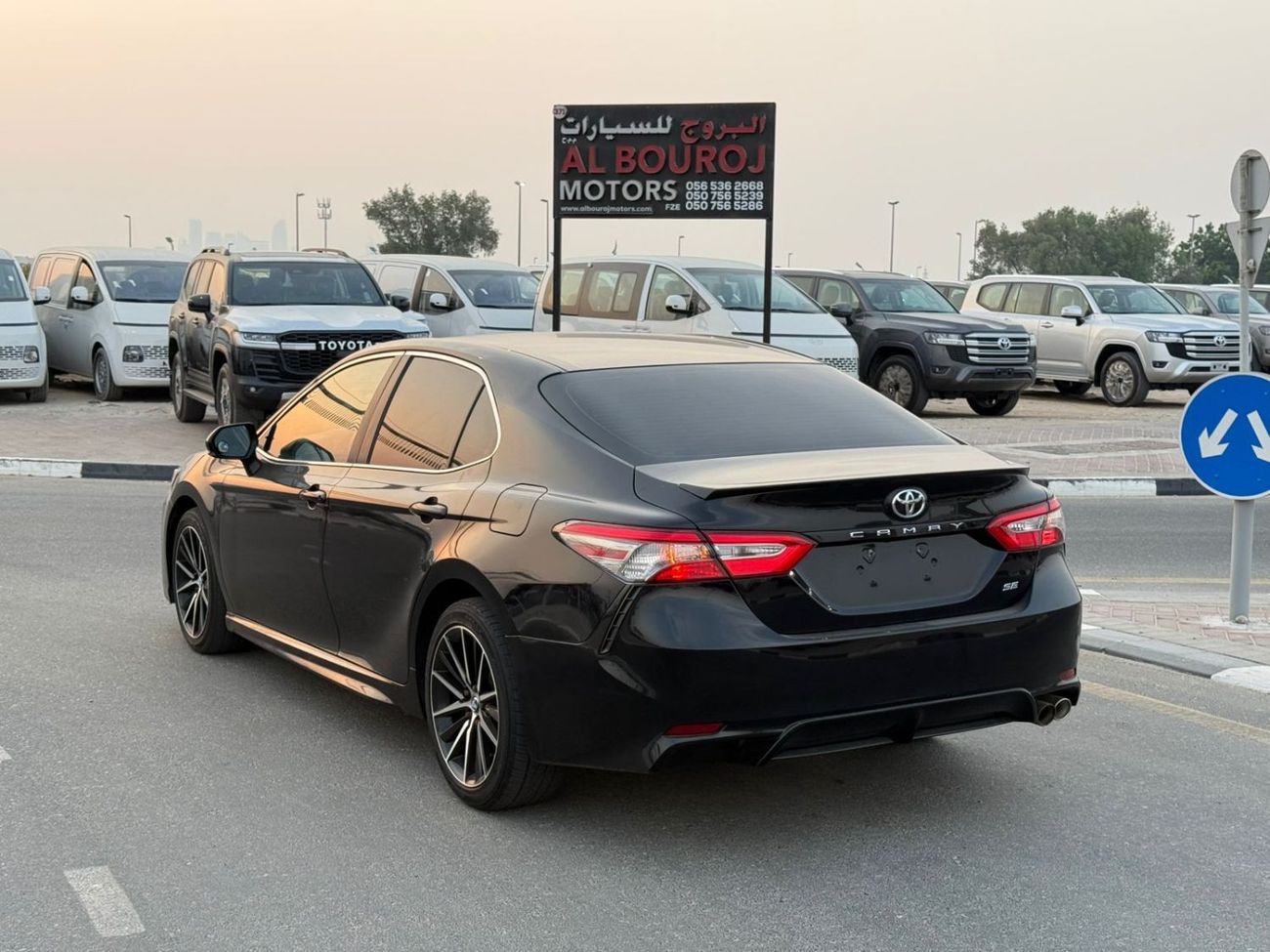 تويوتا كامري SE 2.5L (181 HP)