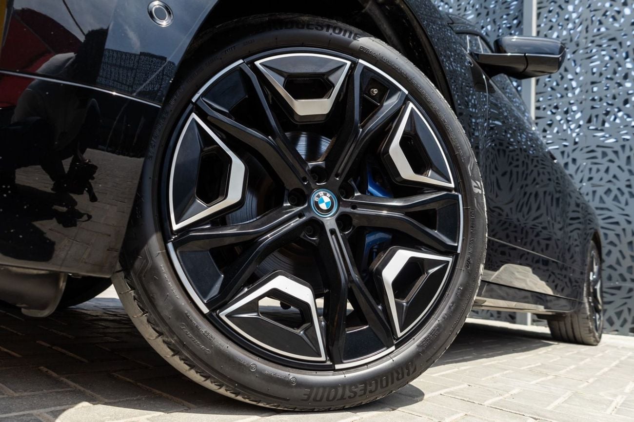 BMW iX BMW iX xDrive50 Sport 2023 GCC | Agency Warranty