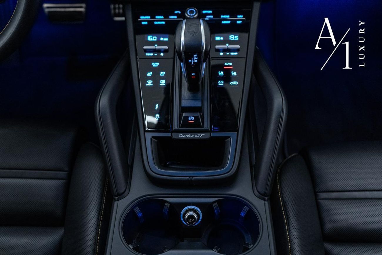 Porsche Cayenne Coupe Turbo GT