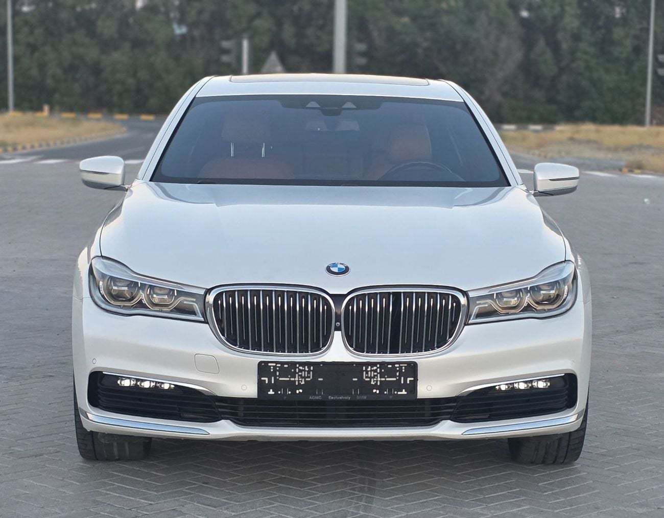 بي أم دبليو 730Li