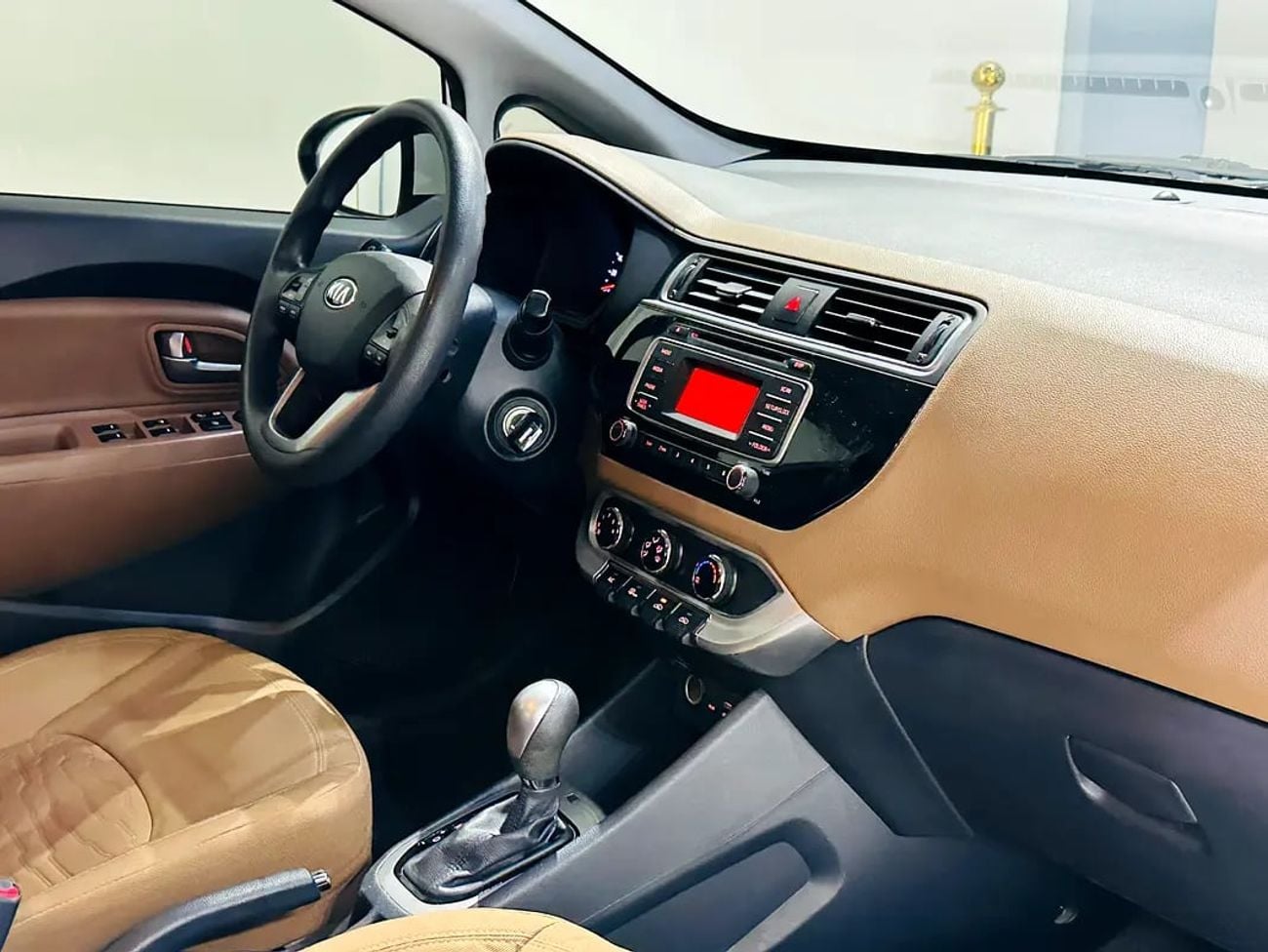 Kia Rio EX 1.4L (107 HP) Hatchback