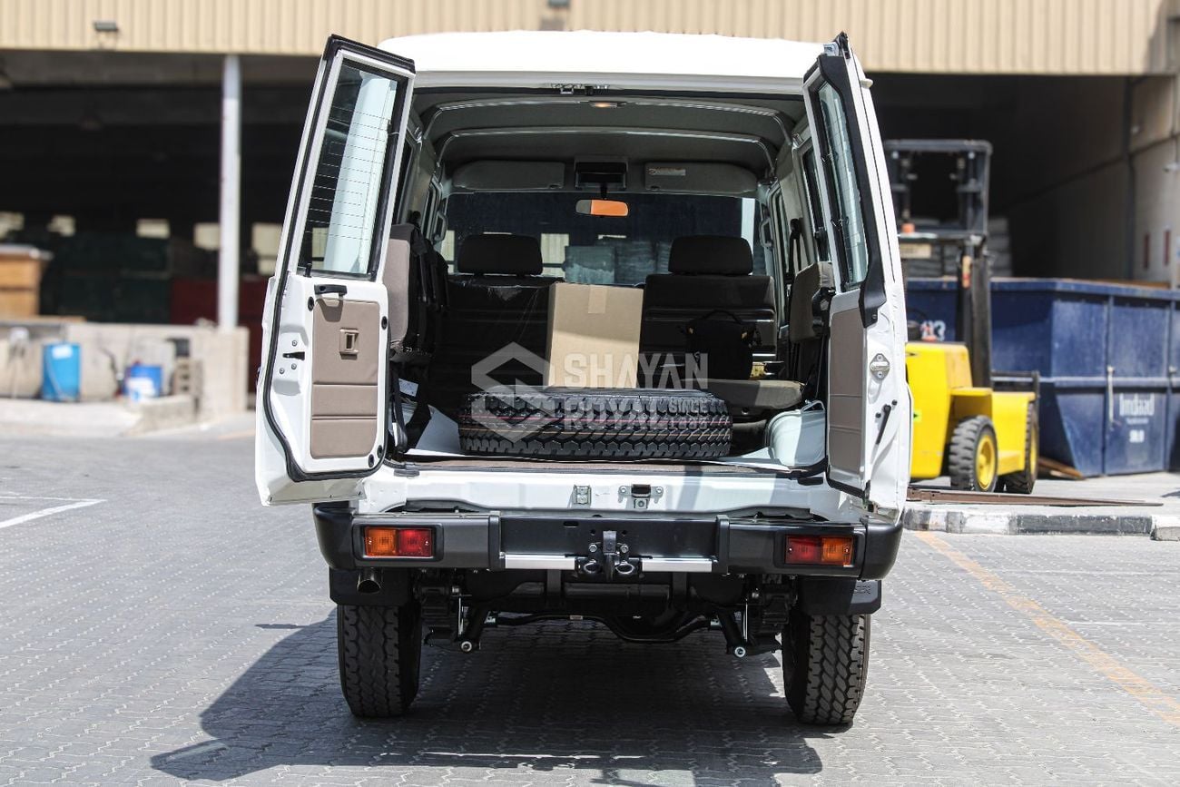 تويوتا لاند كروزر 70 LHD LC78 2.8L T-DSL 4WD 3DR 8-SEATER AT WITH DIFF-LOCK 2025MY