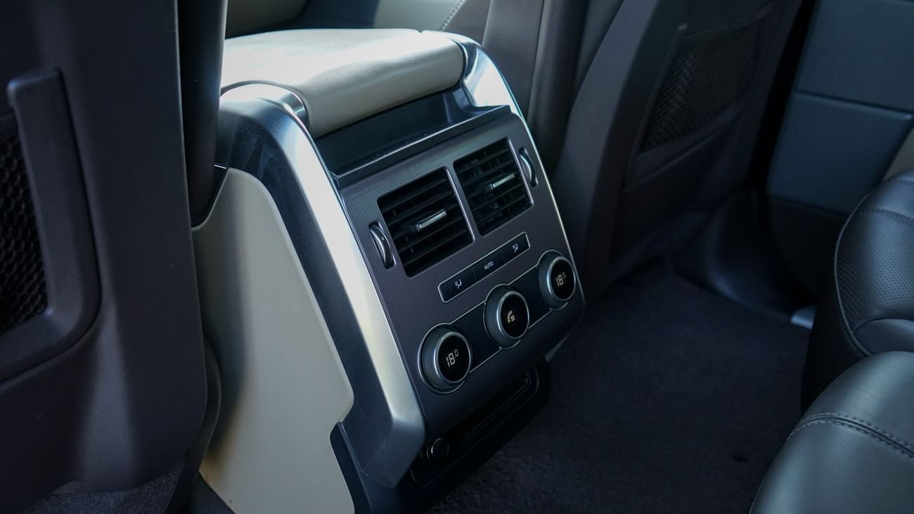 لاند روفر رينج روفر HSE 3.0L - Single owner