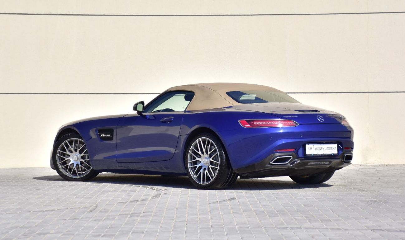 مرسيدس بنز AMG GT EXCELLENT DEAL for our Mercedes Benz AMG GT ( 2018 Model ) in Blue Color GCC Specs