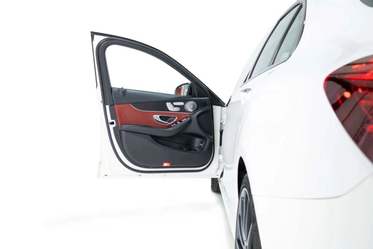 Mercedes Benz C43 AMG AMG SPORT GCC- -well maintained-high specifications-Night Package