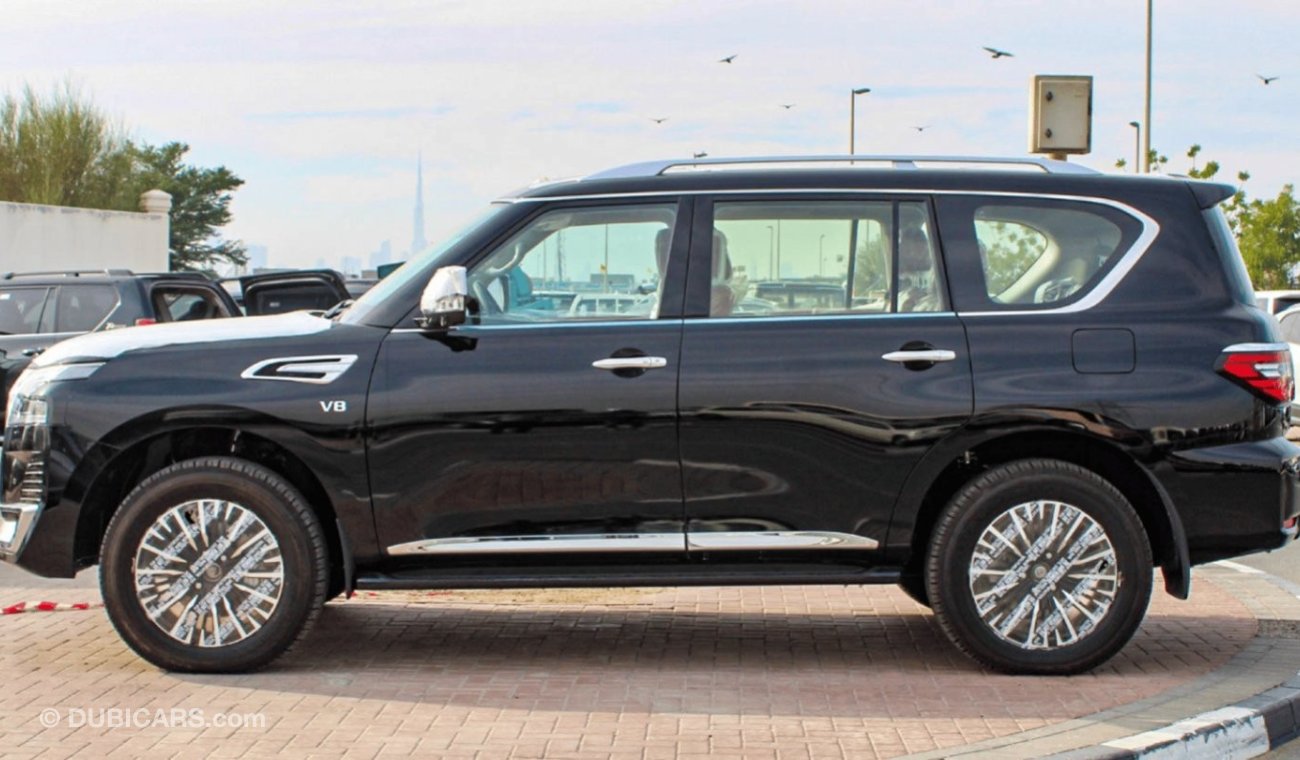 Nissan Patrol PLATINUM CITY 5.6L V8 AT