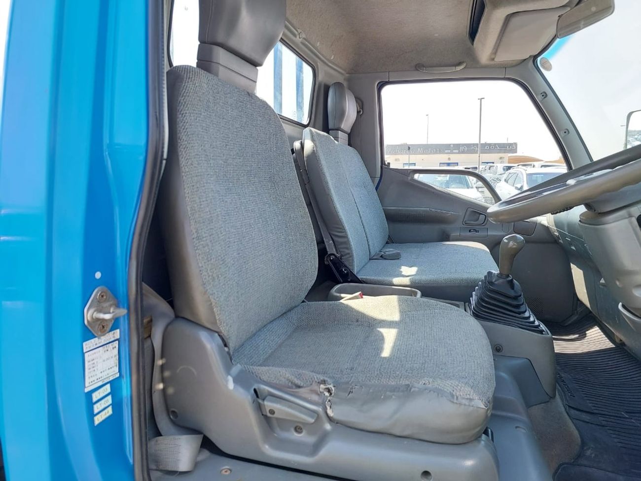 ميتسوبيشي فوسو كانتير MITSUBISHI CANTER TRUCK RHD 1997  MODEL 4.5 L DIESEL MANUAL(PM23164)