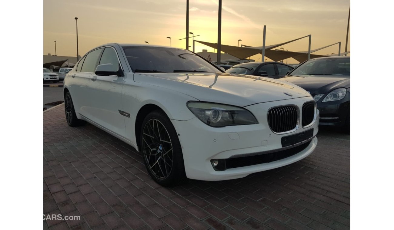 BMW 750Li Bmw 750 model 2010 GCC car prefect condition full service full option low mileage