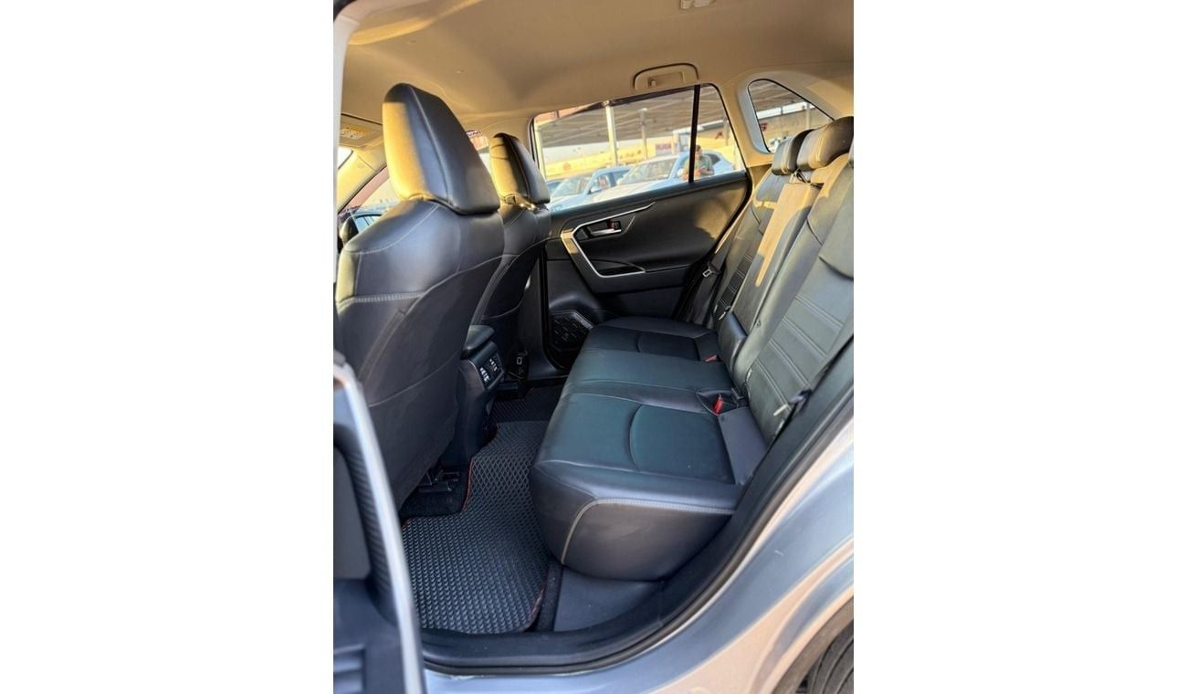 تويوتا راف ٤ TOYOTA RAV4 Full Option Premium