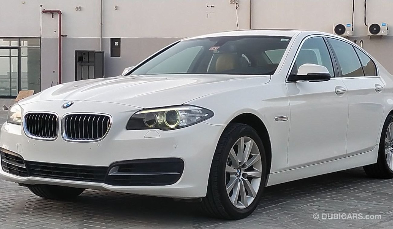 BMW 520i BMW 520i 2014