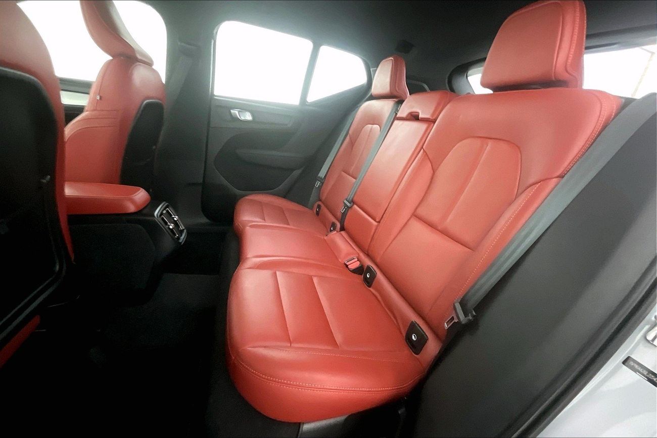 فولفو XC 40 T5 Momentum | شامل الضمان | 0 ﺪﻔﻋﺓ ﺃﻮﻟﻯ