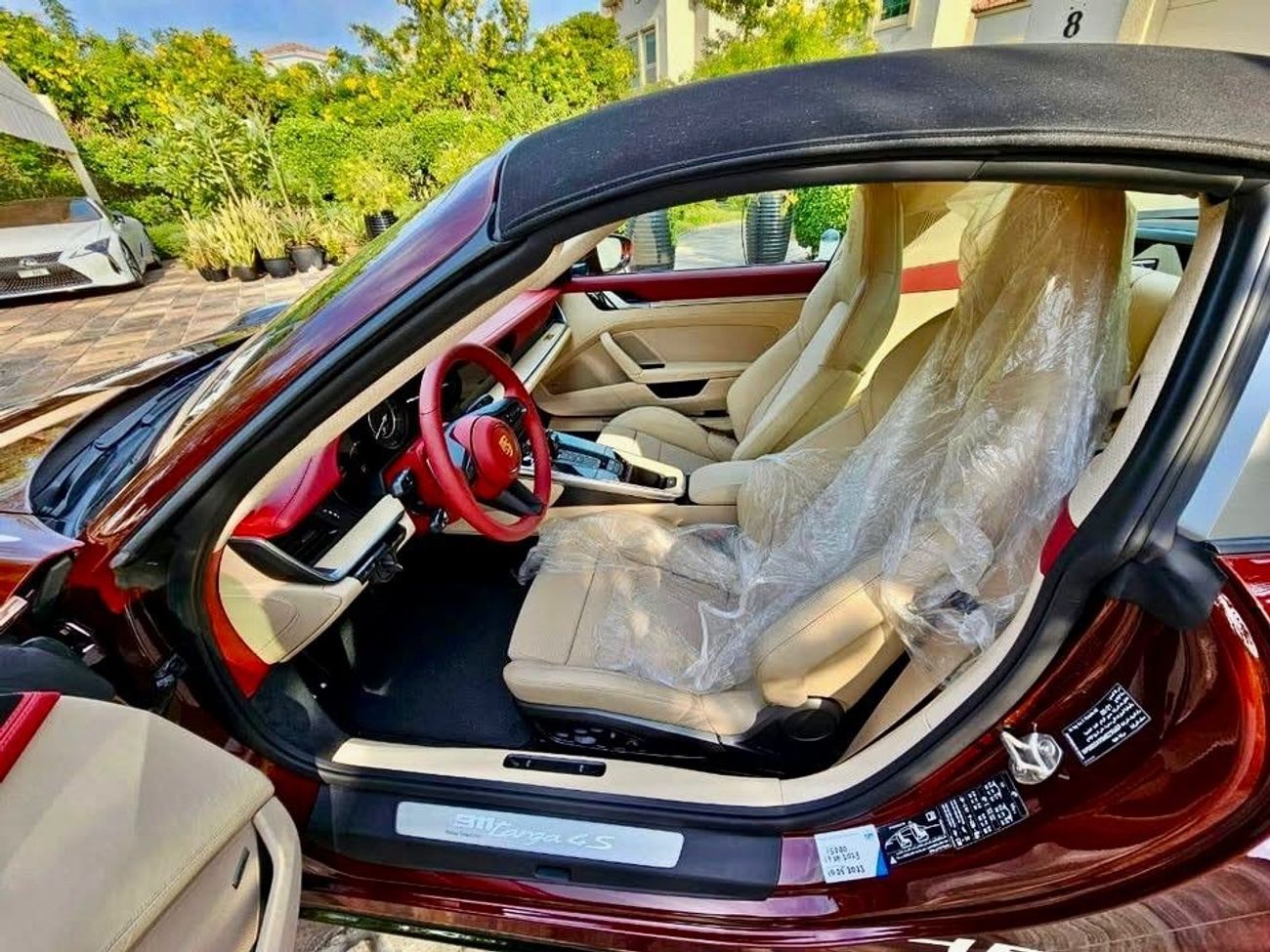 بورش 911 Targa 4S 3.0L (444 HP) Convertible