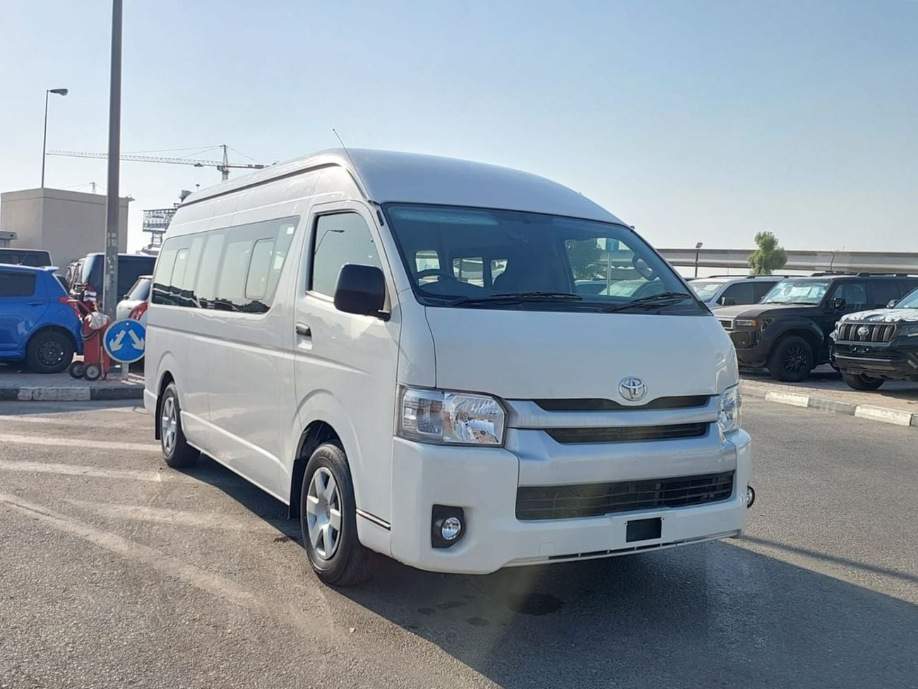 تويوتا هاياس GLX (RAMADAN OFFER) TOYOTA HIACE RHD 2018 MODEL 2.5 L DIESEL MANUAL(PM73780)