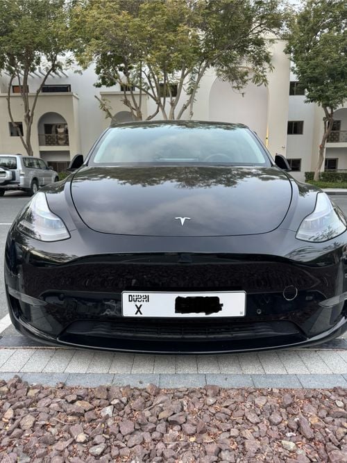 Tesla Model Y Long Range (AWD)