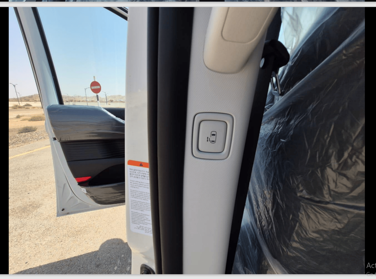 Hyundai Staria Hyundai Staria 3.5L 11-Seater (D) Petrol