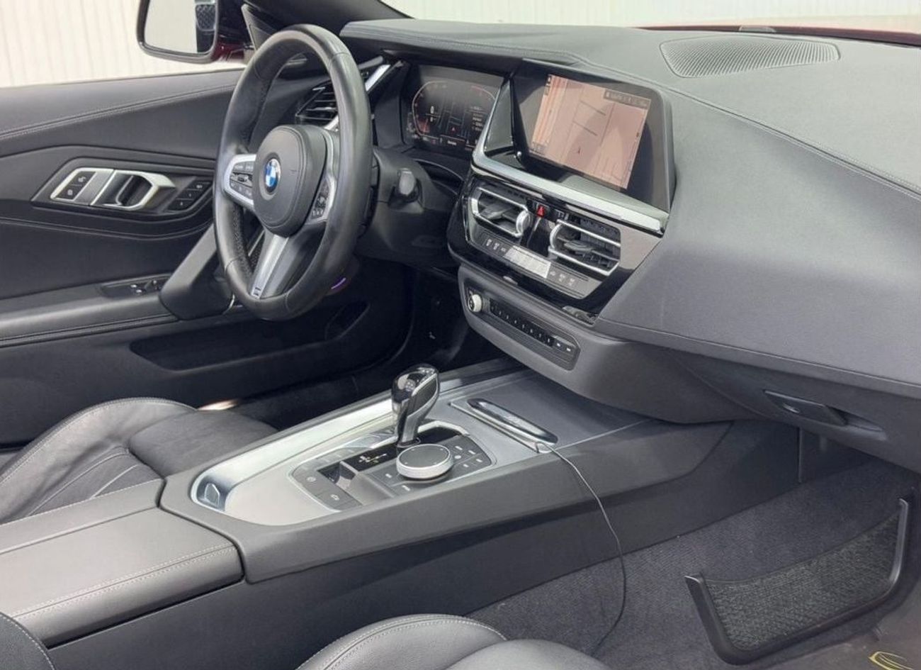 BMW Z4 sDrive 20i 2.0L 2019 BMW Z4 sDrive20i, 1 Year Warranty, Full Service Hi