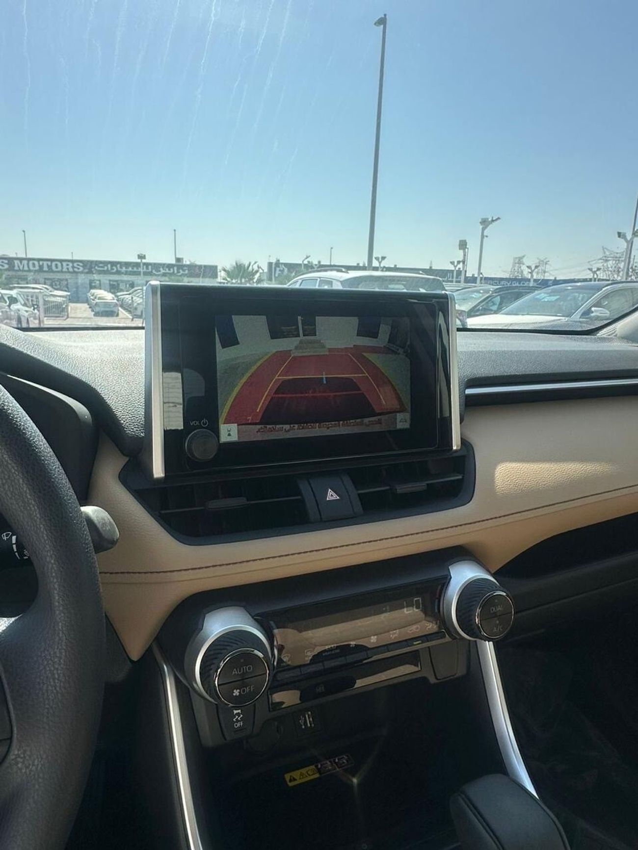 تويوتا راف ٤ 2.5L XLE Hybrid