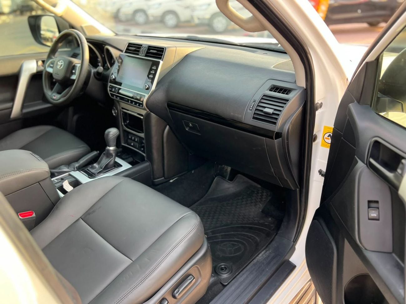 Toyota Prado TX-L 2021 Toyota Prado  - Leather & Electric Seats - Push Start - Adventure  - 2.8L V4 Deisel Fuel -