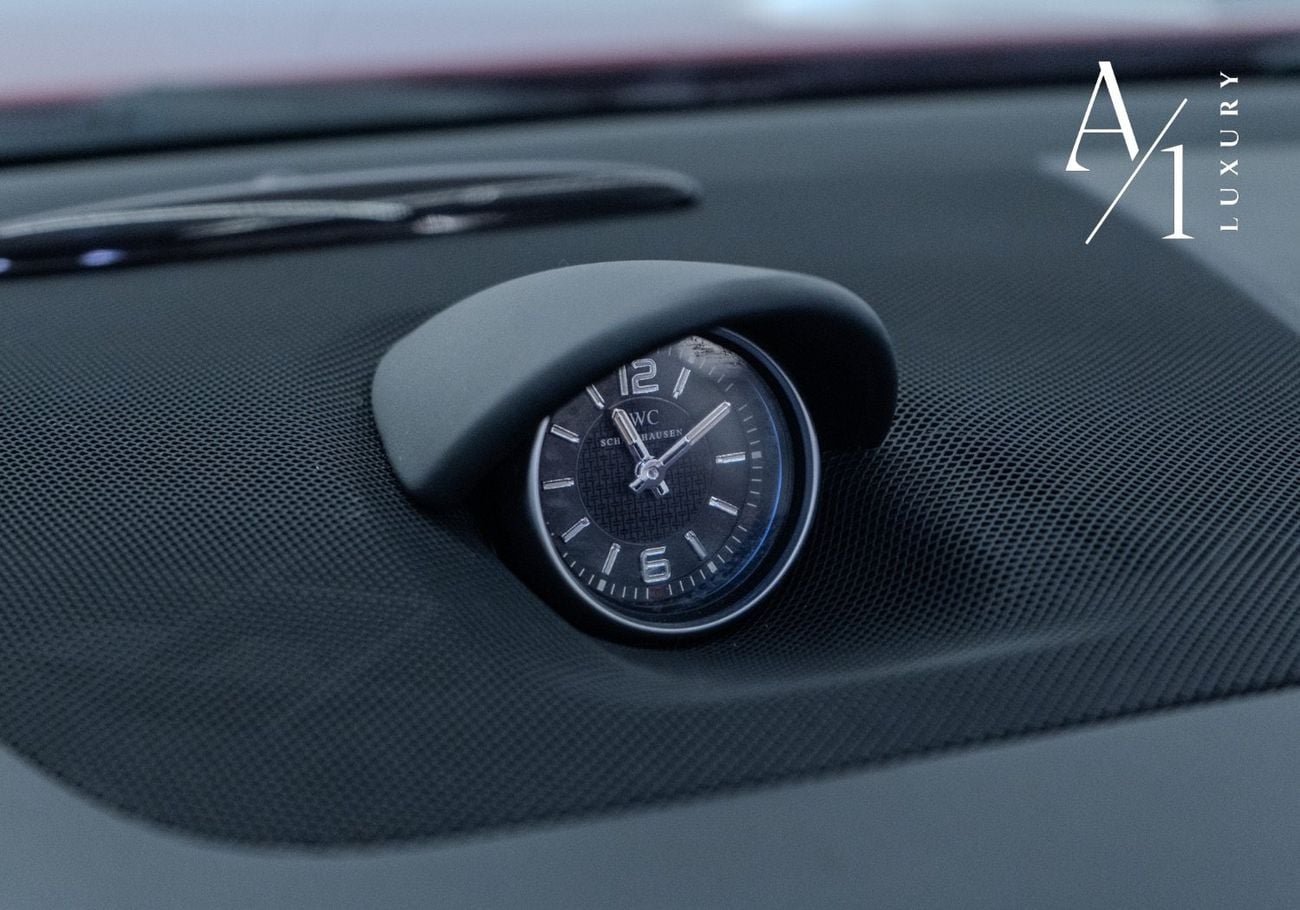 Mercedes-Benz SL 63 AMG Std 5.5L (577 HP) 2013 Mercedes SL 63, Excellent Condition, Carbon Fibre Accents, Fully Loaded, GCC