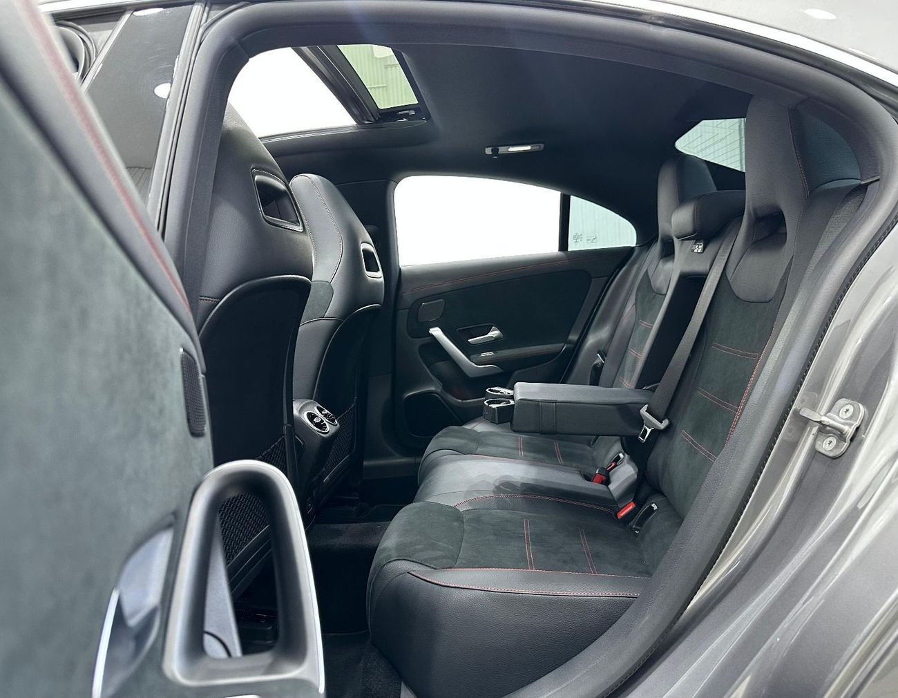 Mercedes-Benz CLA 250 Std 2.0L (224 HP) 2023 Mercedes Benz CLA250 AMG, 2028 Mercedes Warranty. 2027 Mercedes Service Pack,