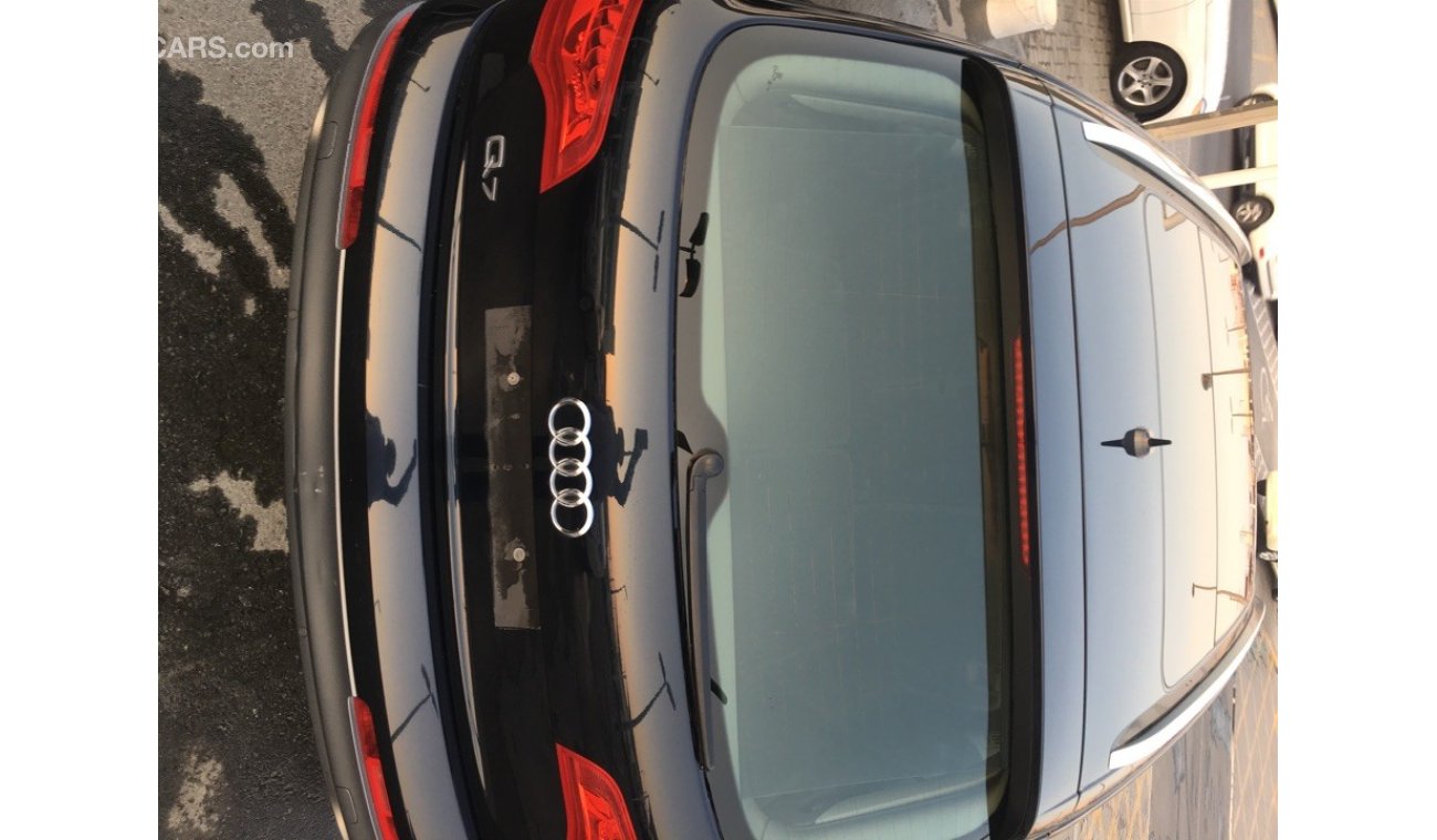 Audi Q7 model 2012GCC full option car prefect condition and no need any maintenance no paint