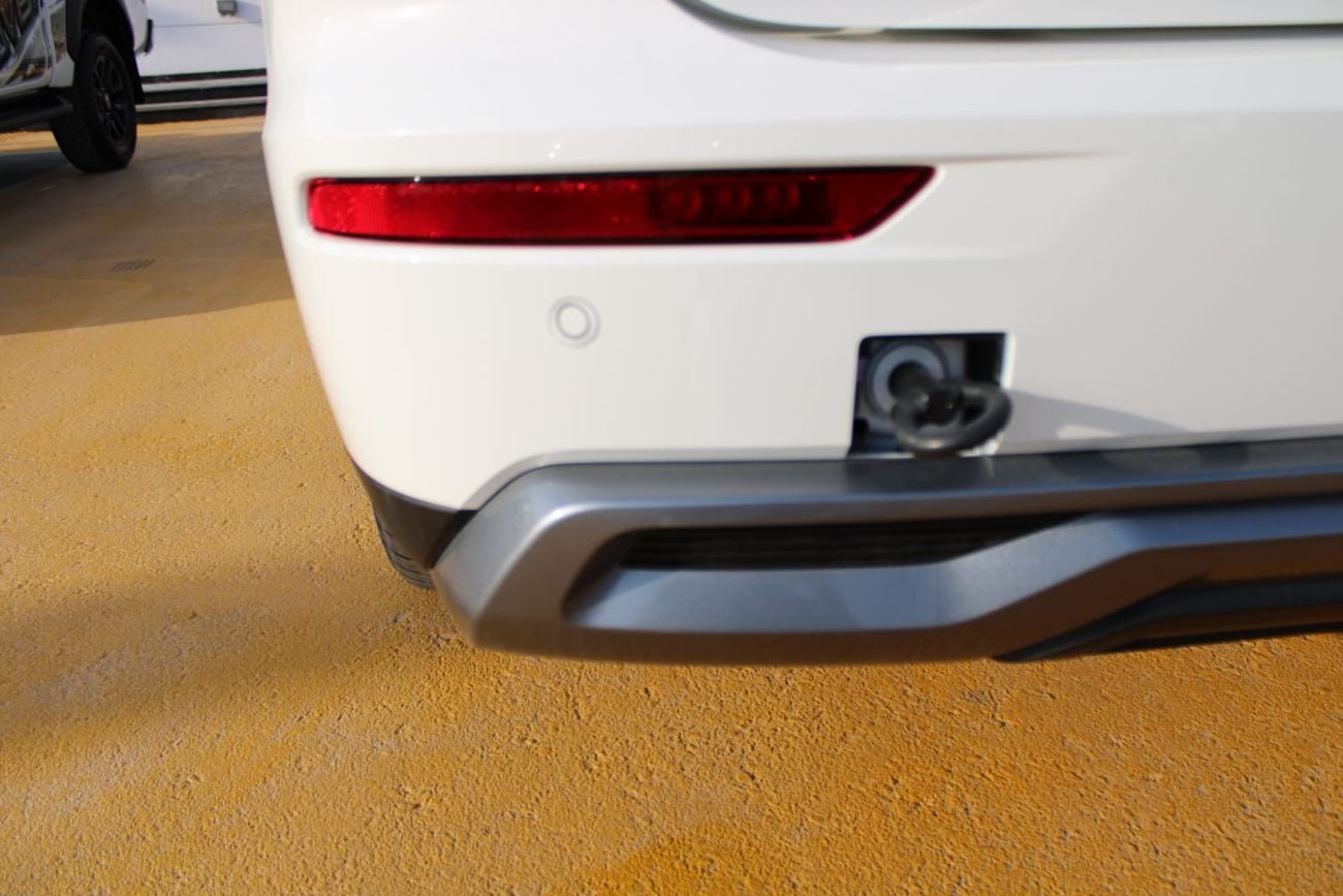 ميتسوبيشي آوتلاندر Mitsubishi Outlander 7-Seater H-Line 2.5L 4WD | Brand New | Export Only |