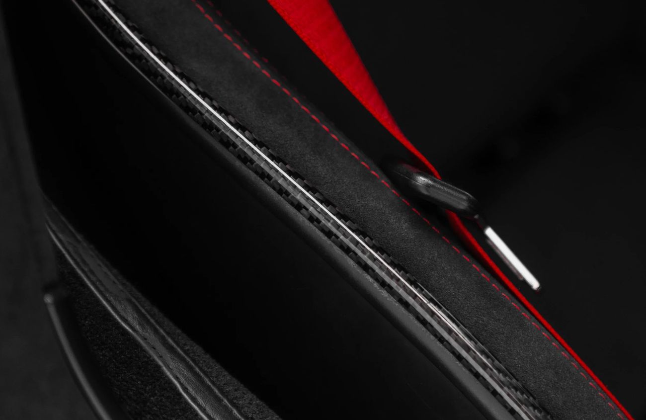 Mercedes-Benz SLR 5.5L V-8 Supercharged Engine