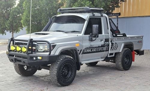 Toyota Land Cruiser Pick Up Landcruiser LC79  single cabin  RHD diesel 4x4 Silver colour