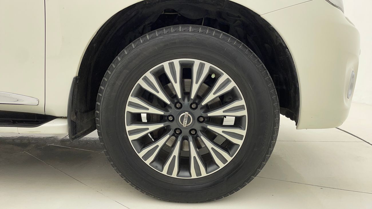 نيسان باترول LE PLATINUM 5.6 | بدون دفعة مقدمة | اختبار قيادة مجاني للمنزل