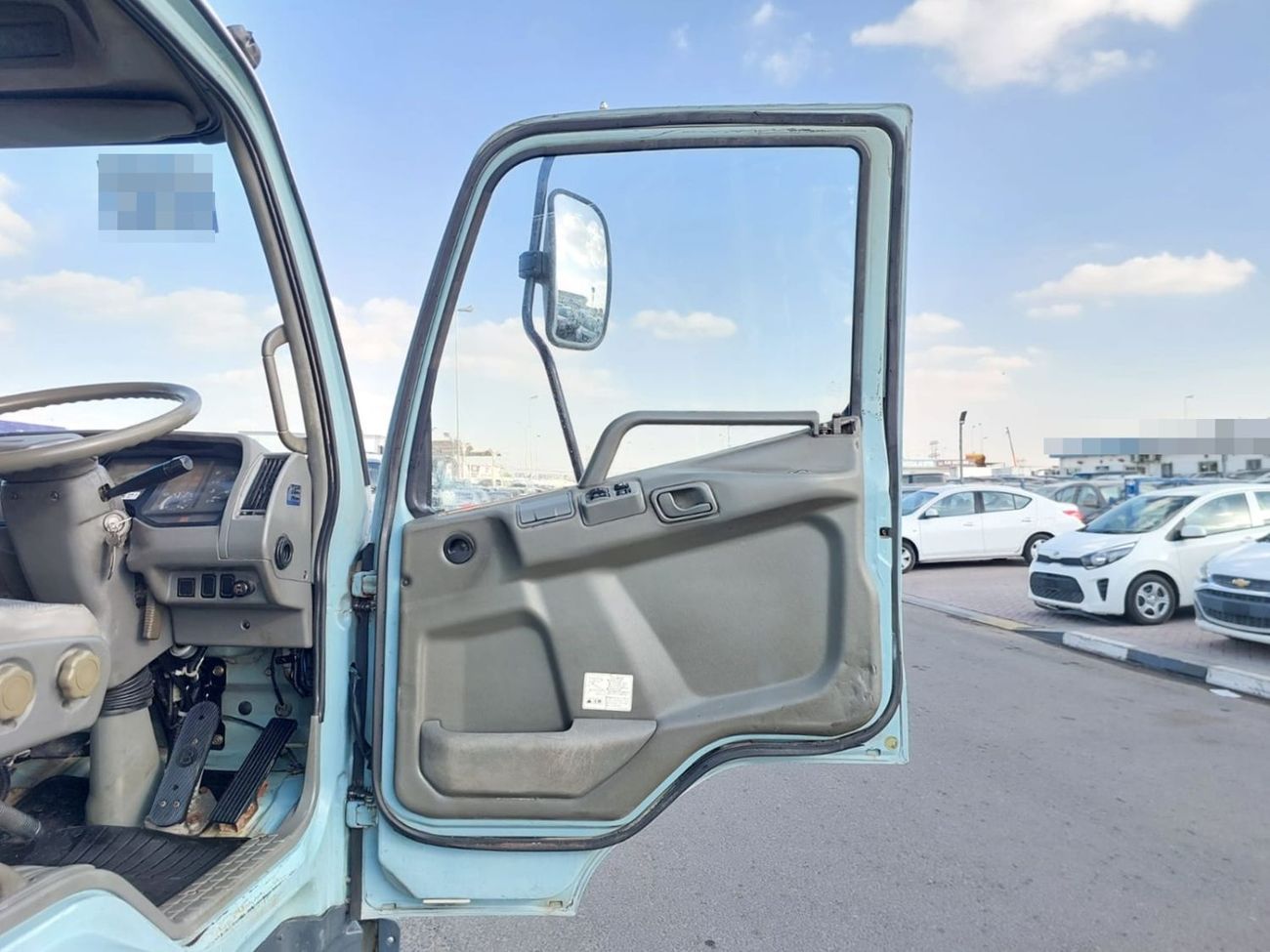 ميتسوبيشي فايتر MITSUBISHI FIGHTER 6D17 TRUCK RHD 1995 MODEL 8.2 L DIESEL MANUAL(PM21127)