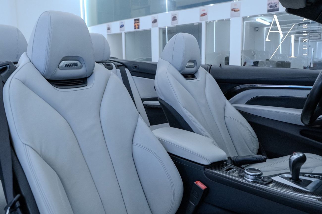 BMW M4 2015 BMW M4, Hardtop Convertible, Full Service History, Excellent Condition, GCC Spec