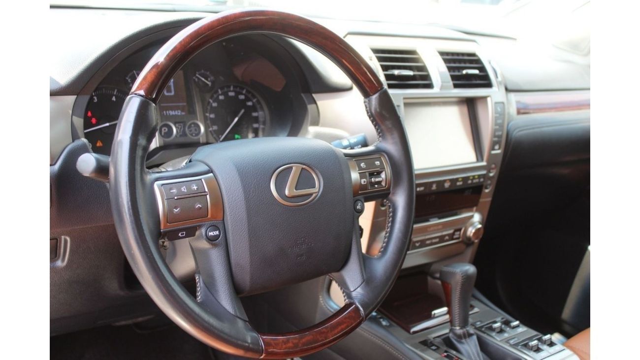 Lexus GX460 Prestige LEXUS GX460 FULL OPTION GCC 2017 SINGLE OWNER LOW MILEAGE IN MINT CONDITION