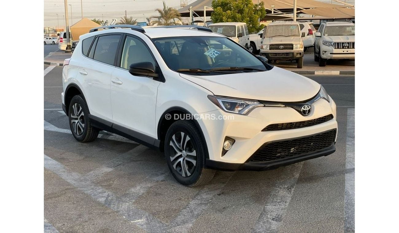 Toyota RAV4 2017 TOYOTA RAV4 LE / AWD / MID OPTION