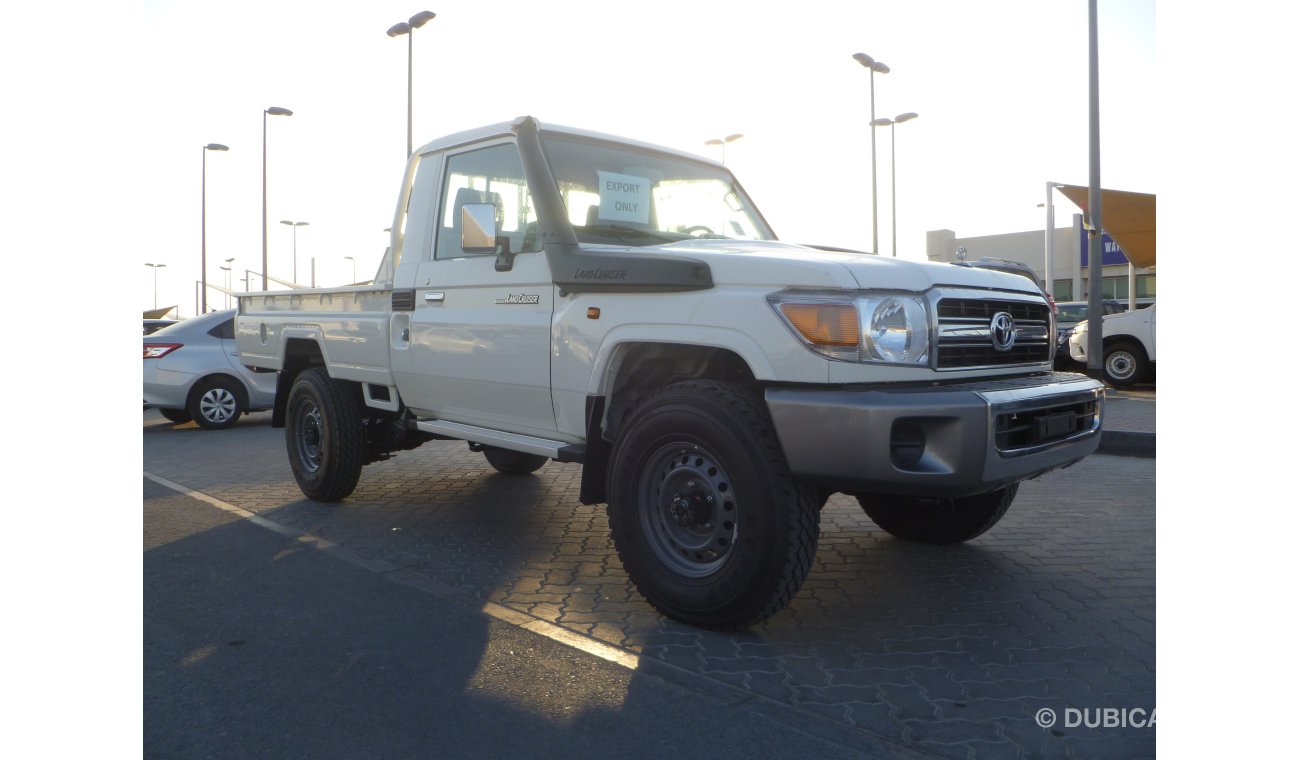 تويوتا لاند كروزر بيك آب 79 4.5L V8 Diesel Single Cab Manual